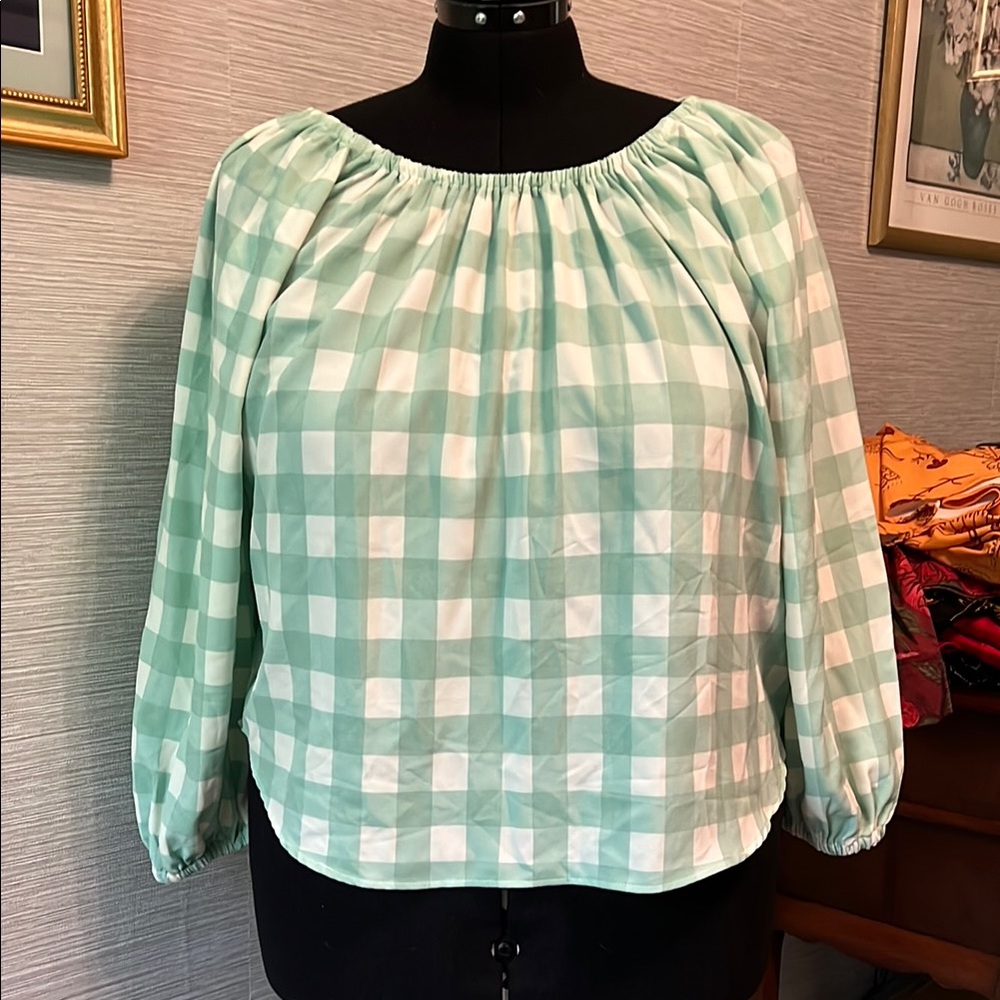 PUG Sylvie long sleeve peasant top